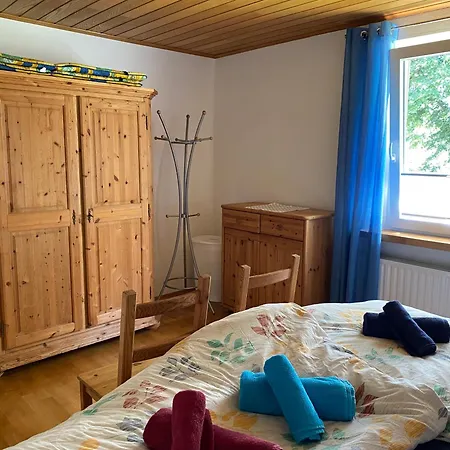 Ferienwohnung Todzi